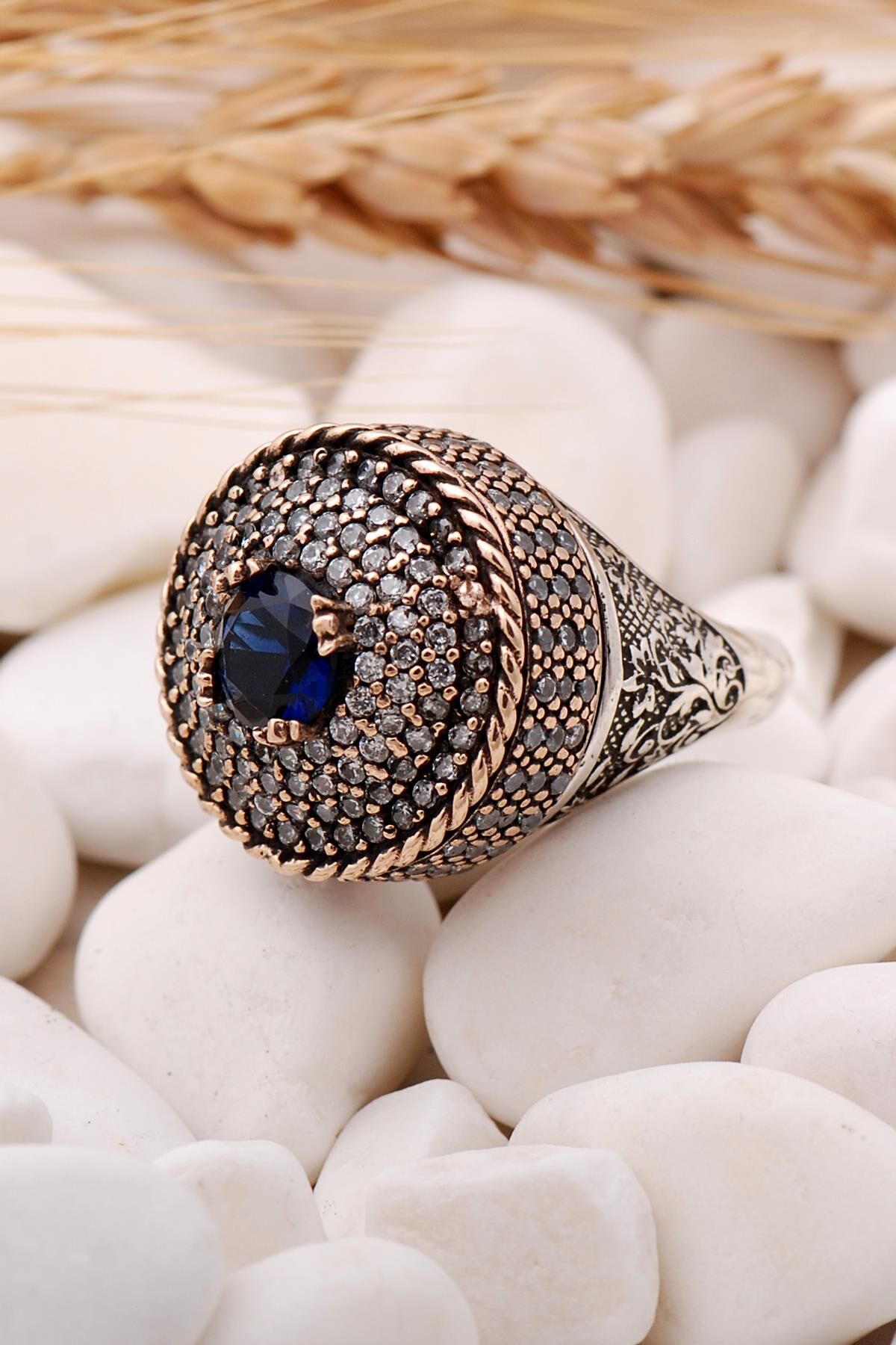 Safir Taşlı Tasarım Elişi Gümüş Stres Yüzük 77