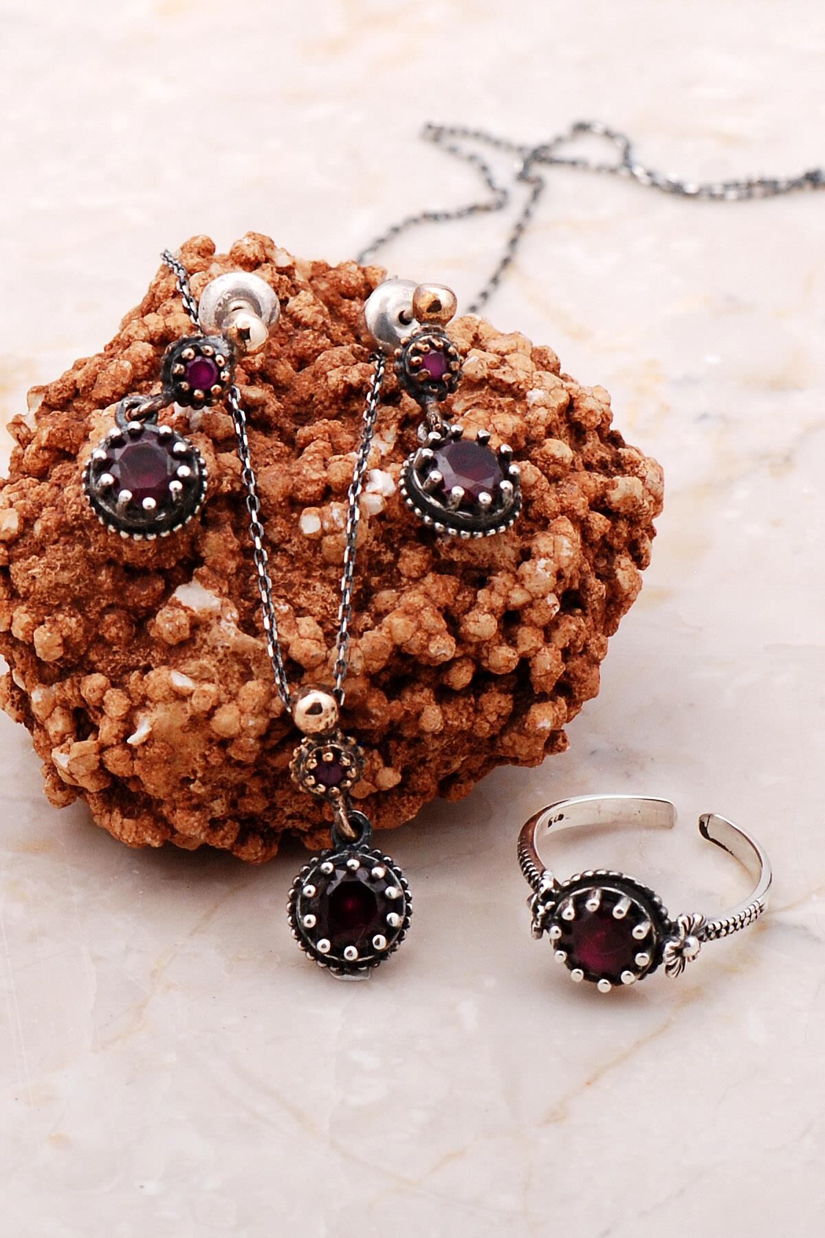 Kök Yakut Taşlı Elişi Mini Gümüş Set 2225