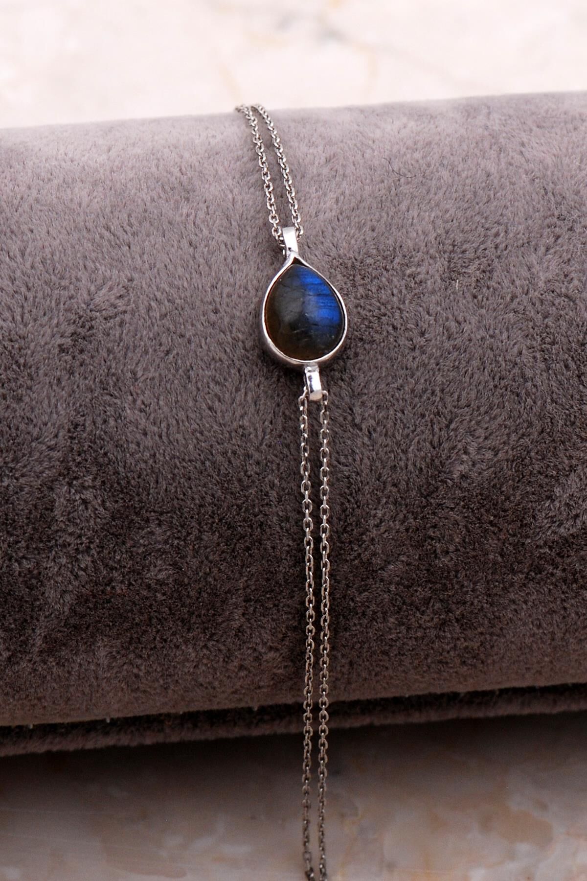 Doğal Labradorit Taşlı Damla Mini Rodyumlu Gümüş Bileklik 4117