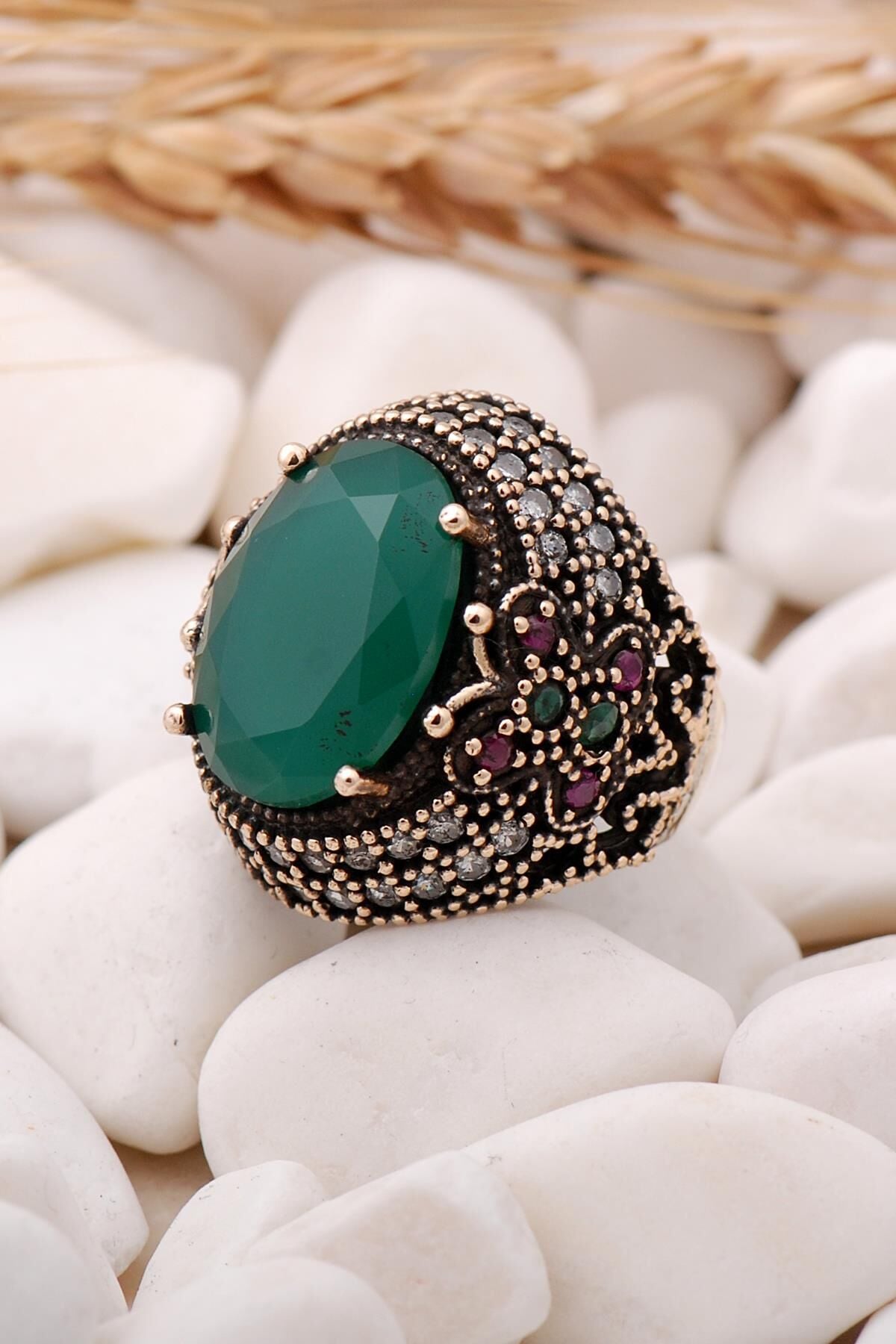 Kök Zümrüt Taşlı Elişi Gümüş Yüzük 99