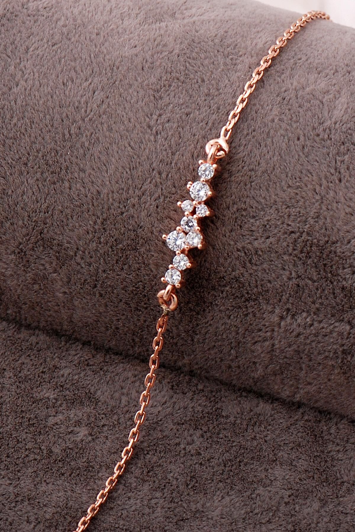 Lady Rose Sıra Taşlı Gümüş Bileklik 3969