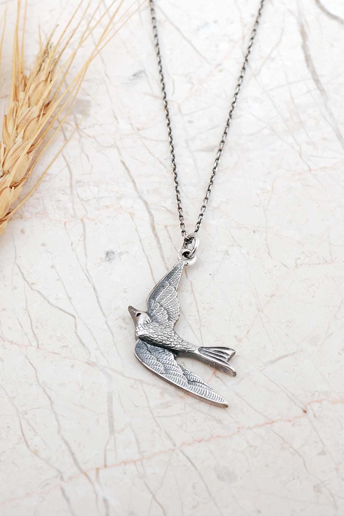 Güvercin Tasarım Elişi Gümüş Kolye 8084