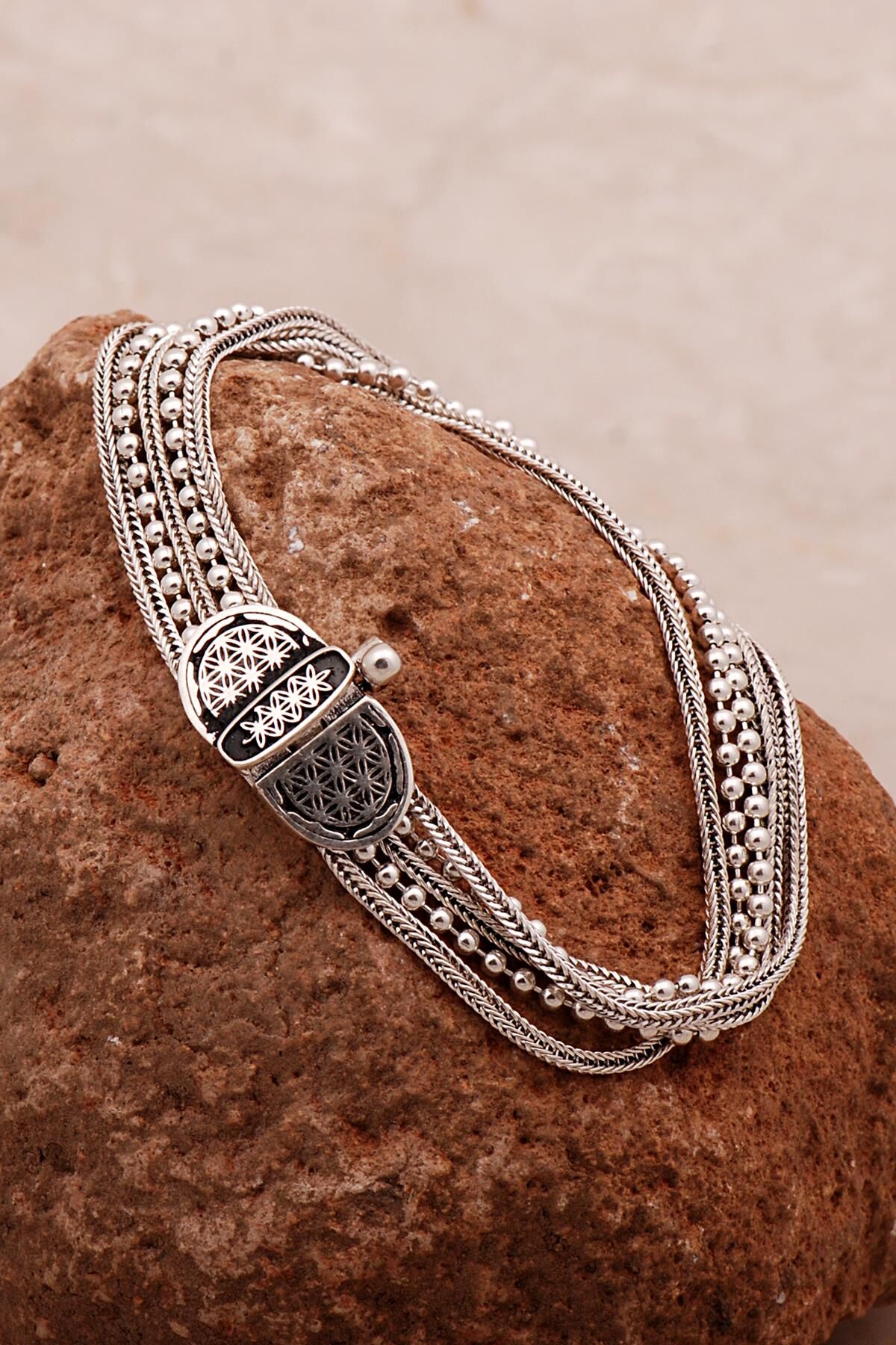 Yaşam Çiçeği Hasır Elişi Oksitli Tasarım Gümüş Bileklik 4306