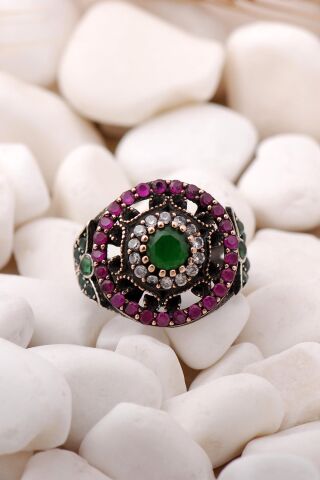 Kök Zümrüt Taşlı Elişi Gümüş Yüzük 132