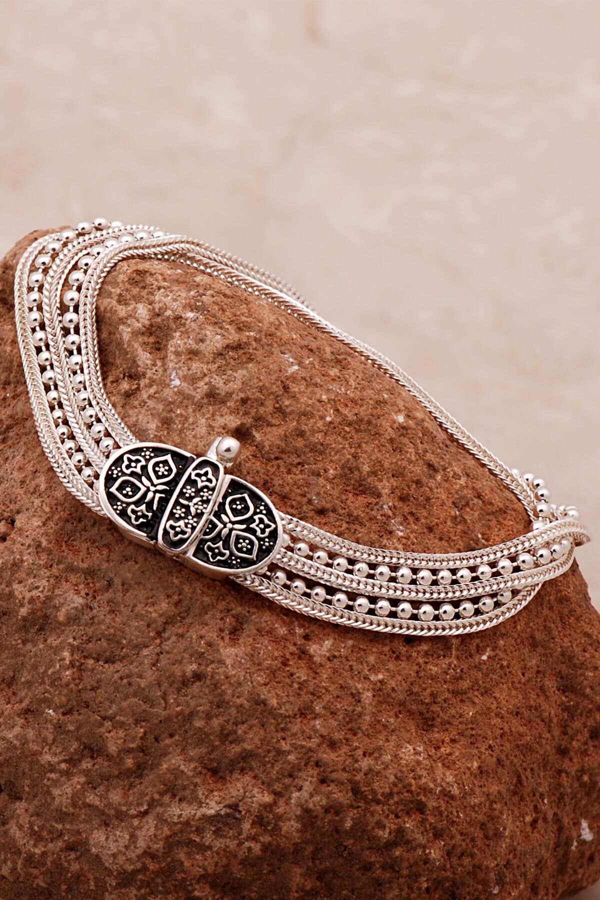 Anadolu Motifli Hasır Elişi Tasarım Gümüş Bileklik 4309