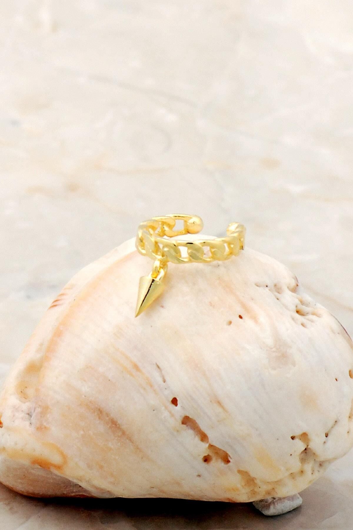 Piramit Altın Yaldızlı Gümüş Kıkırdak Küpe 5347