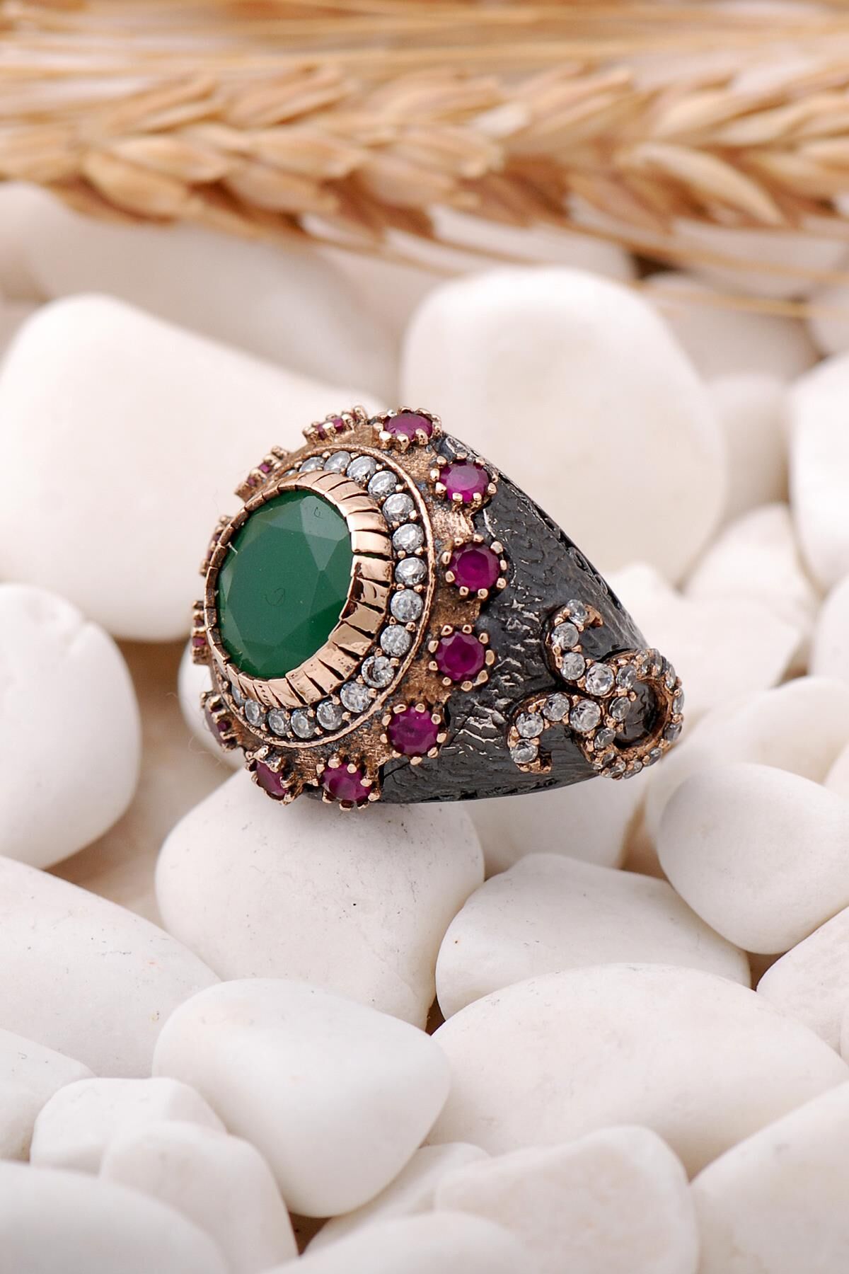 Kök Zümrüt Taşlı Elişi Gümüş Yüzük 141