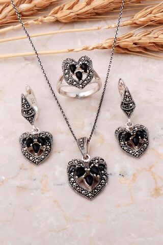 Oniks ve Markazit Taşlı Kalp Tasarım Gümüş Set 2503