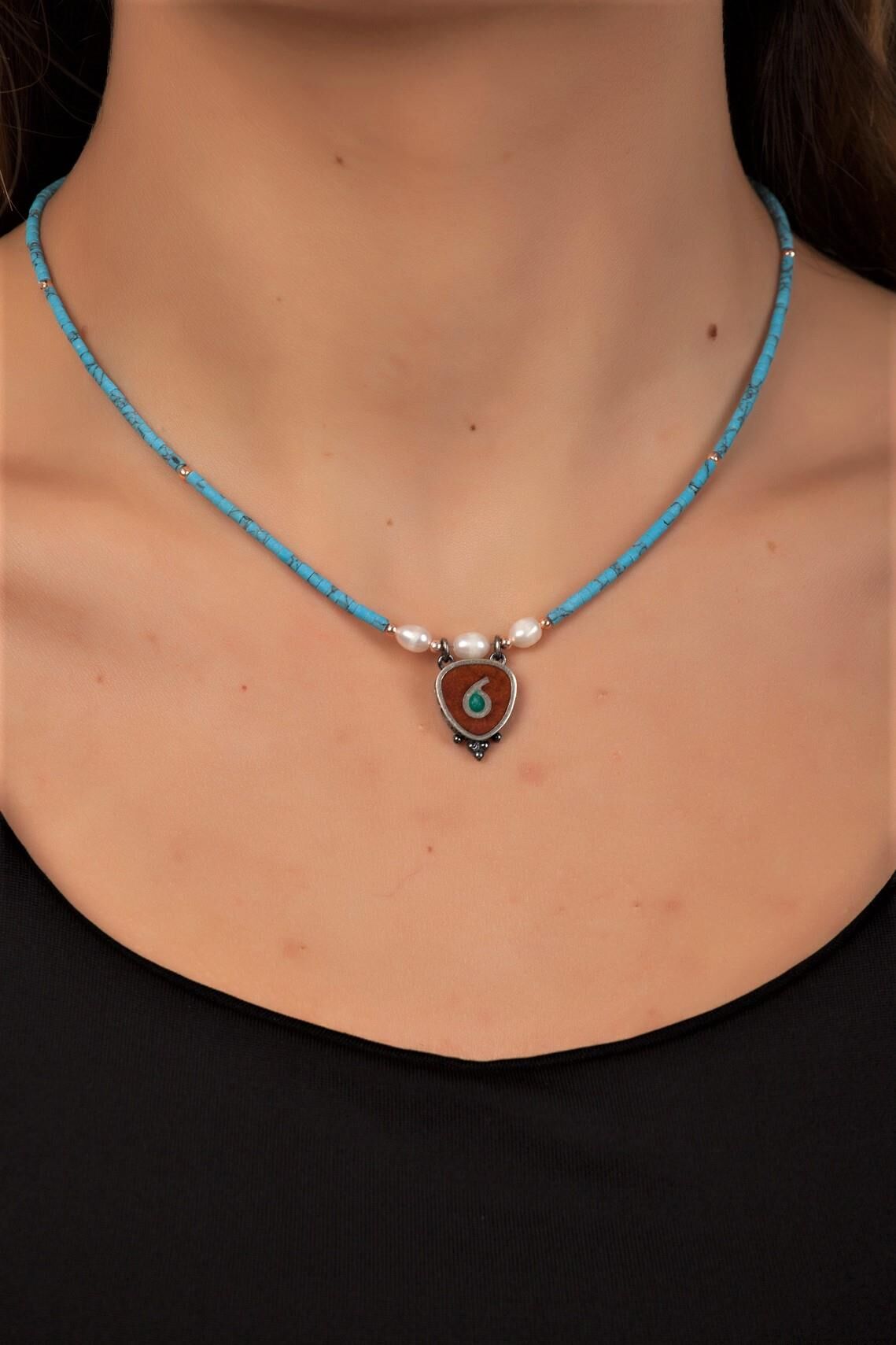 Doğal Taşlı Mozaik İşlemeli Tasarım Gümüş Kolye 6734