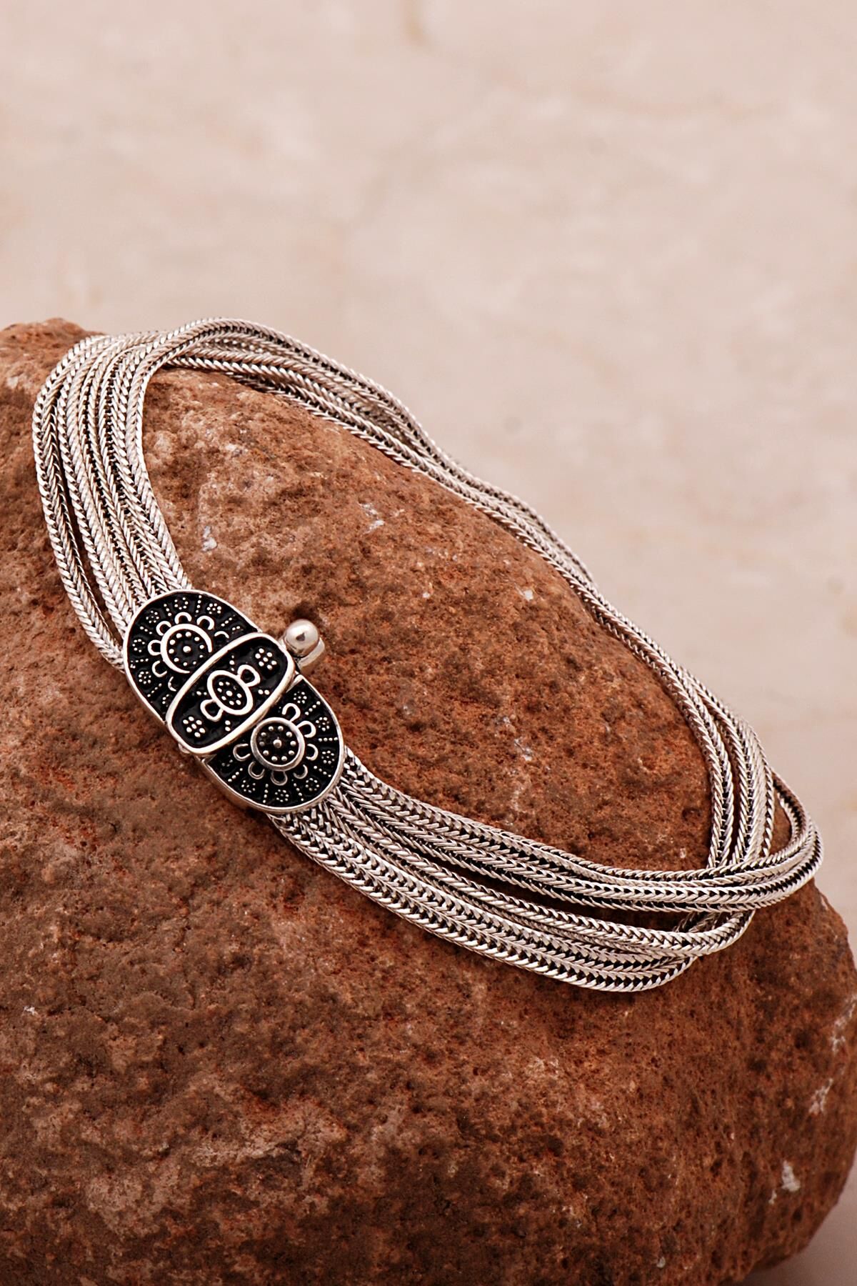 Mardin Güneşi Hasır Elişi Oksitli Tasarım 925 Ayar Gümüş Bileklik 4317