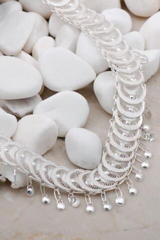 Telkari Elişi Pullu Tasarım Gümüş Kolye 7407