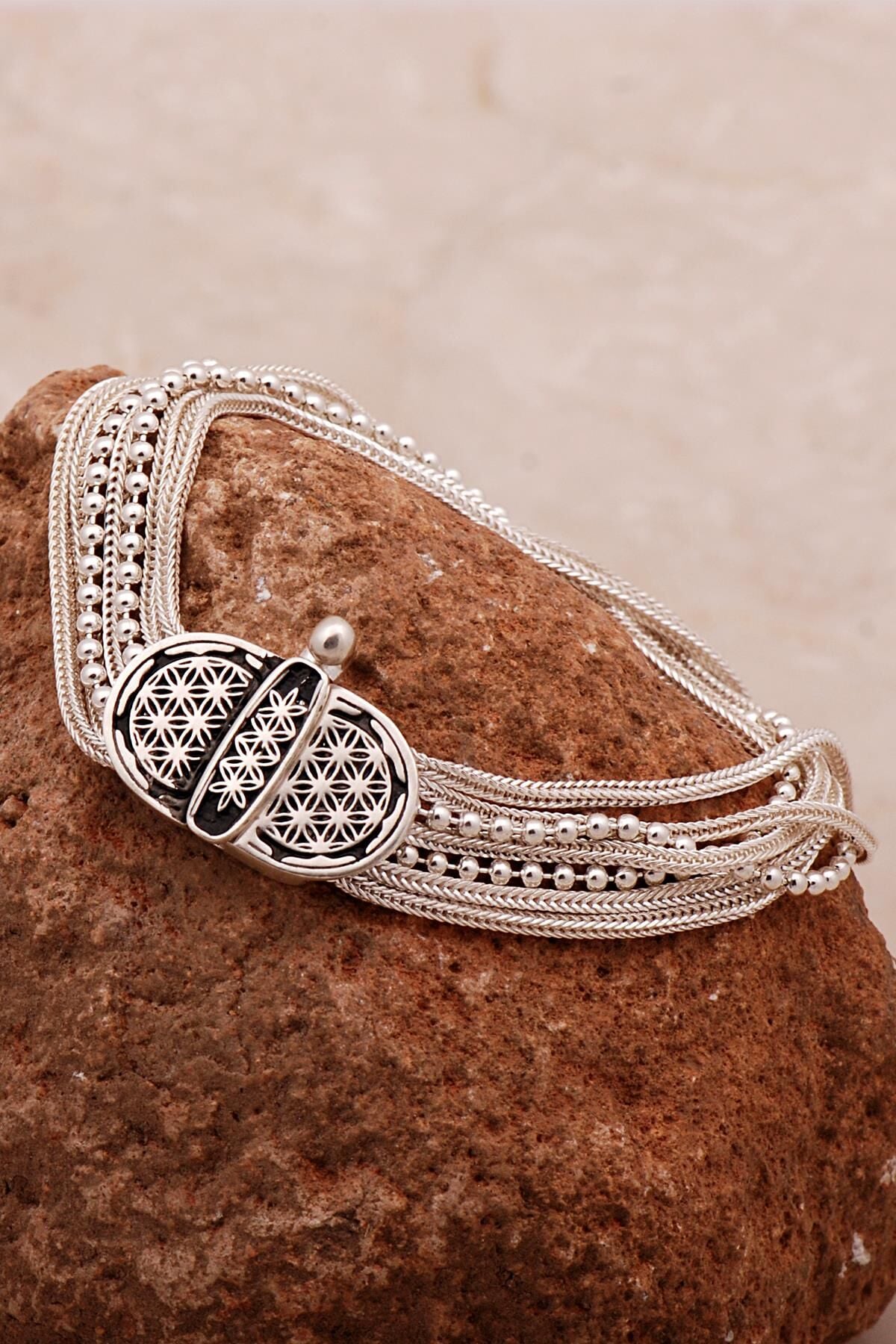 Yaşam Çiçeği Hasır Elişi Tasarım Gümüş Bileklik 4323