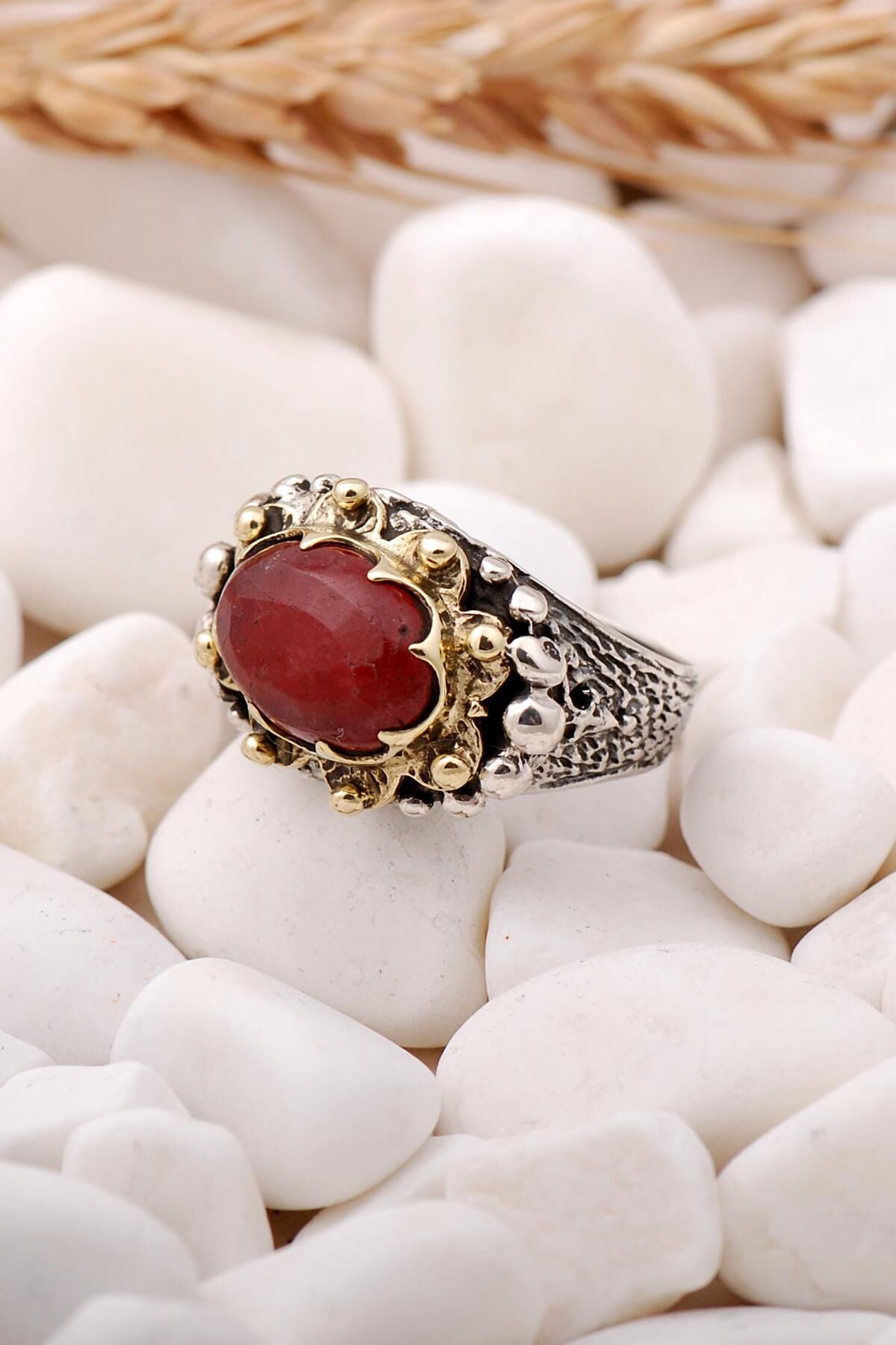 Kök Yakut Taşlı Elişi Gümüş Yüzük 155