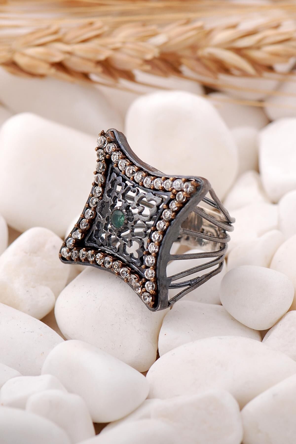 Kare Tasarım Elişi Gümüş Yüzük 159