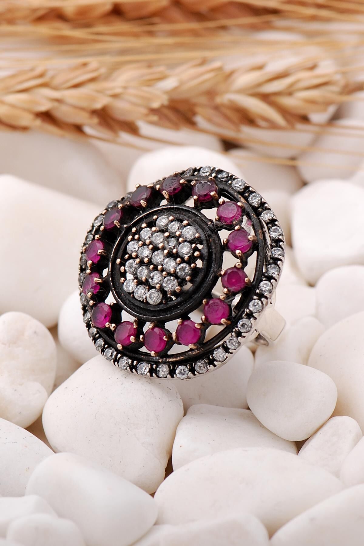 Kök Yakut Taşlı Elişi Gümüş Yüzük 161