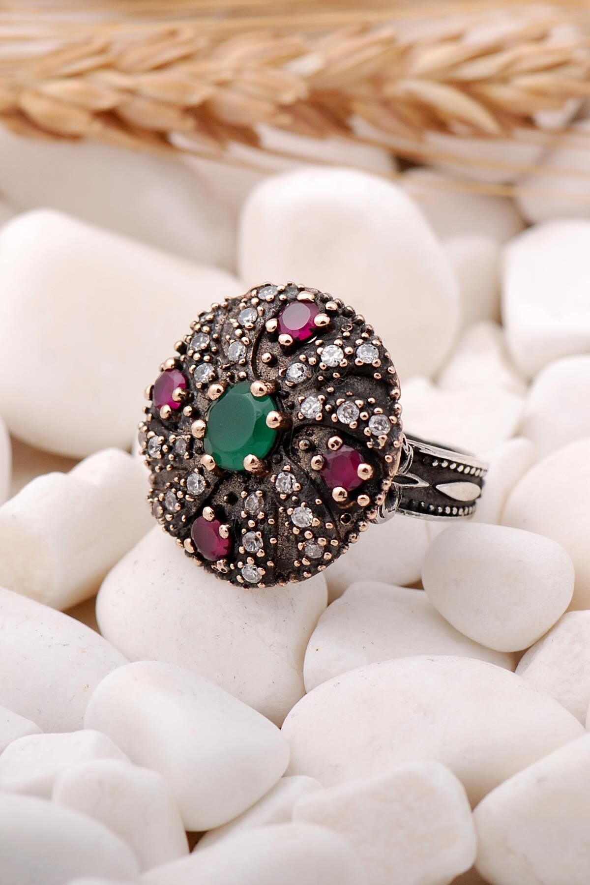 Kök Zümrüt Taşlı Elişi Gümüş Yüzük 166