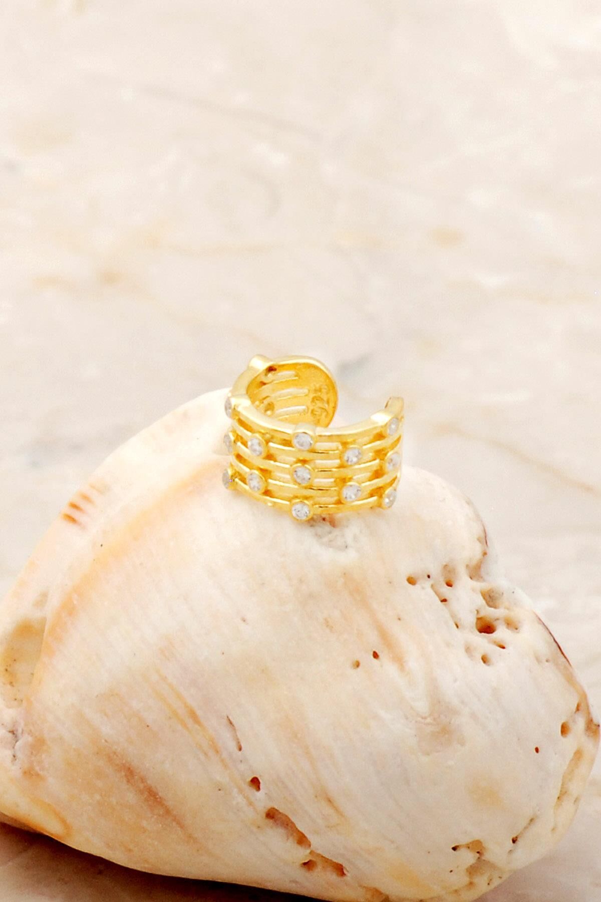 Taşlı Altın Yaldızlı Gümüş Kıkırdak Küpe 5374