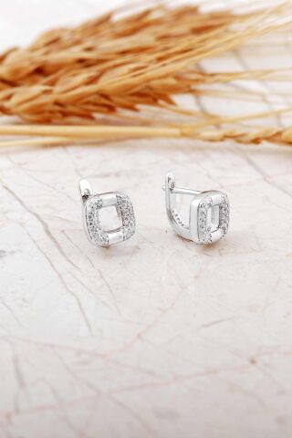 Kare Tasarım Rodyumlu Mini Gümüş J Küpe 7327