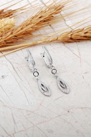 Tasarım Sallantılı Rodyumlu Gümüş J Küpe 7333