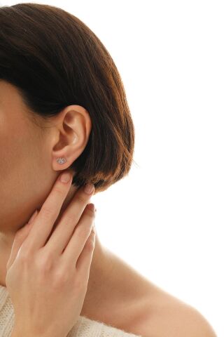 Lotus Çiçeği Rodyumlu Mini Gümüş Küpe 7347