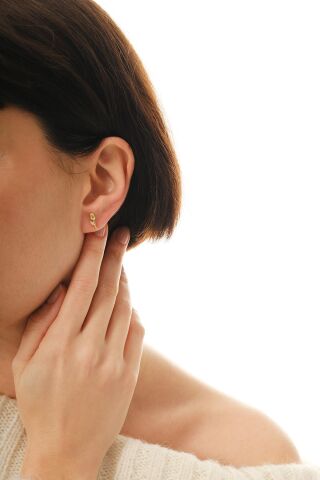 Taşlı Lale Altın Kaplama Mini Gümüş Küpe 7351