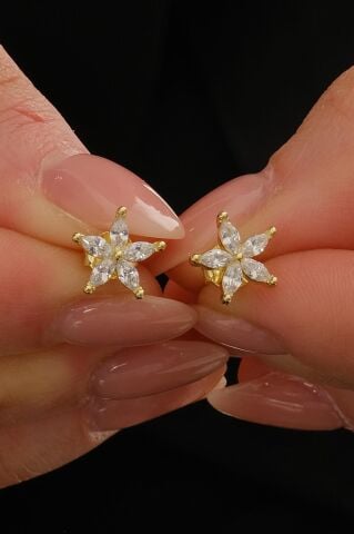 Taşlı Yasemin Çiçeği Altın Kaplama Mini Gümüş Küpe 7353