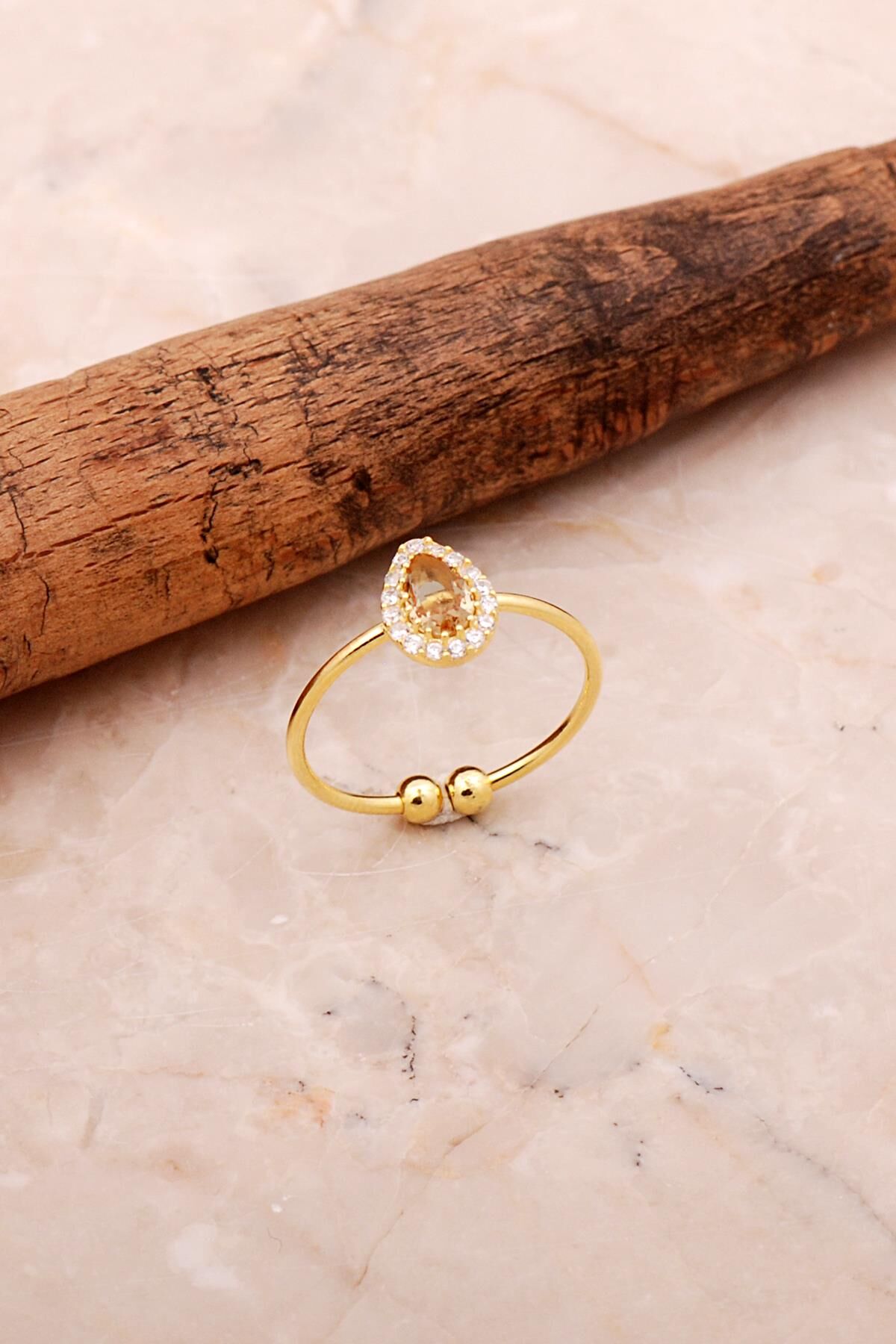 Renk Değiştiren Sultan Taşlı Damla Mini Altın Kaplama Gümüş Yüzük 3733