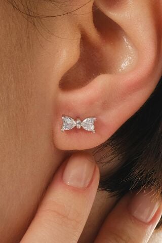 Fiyonk Rodyumlu Mini Gümüş Küpe 7361