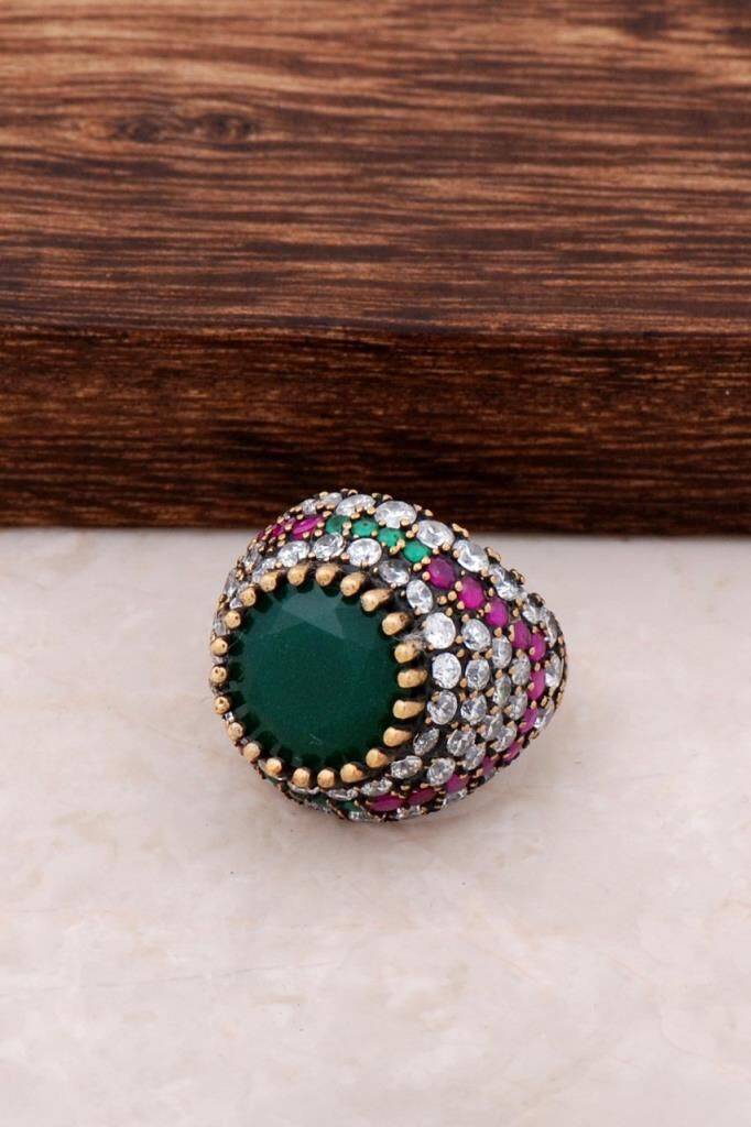 Kök Zümrüt Taşlı Gümüş Yüzük 717