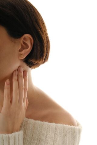 Taşsız Kalp Altın Kaplama Mini Gümüş Küpe 7375