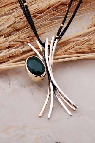 Kök Zümrüt Taşlı Elişi Tasarım Gümüş Kolye 7428