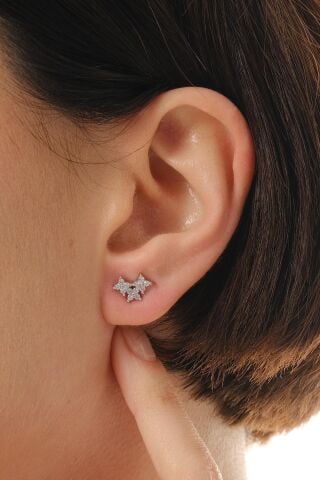 Üçlü Çiçek Rodyumlu Mini Gümüş Küpe 7380