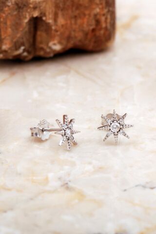 Yıldız Mini Rodyumlu Gümüş Küpe 6911