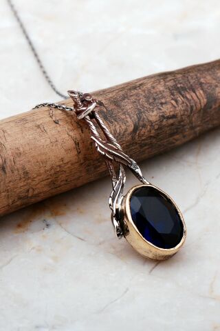 Safir Taşlı Elişi Sarmaşık Tasarım Gümüş Kolye 6297