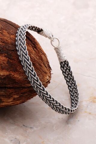 Kazaziye İşlemeli Elişi Sarma Gümüş Erkek Bileklik 3758