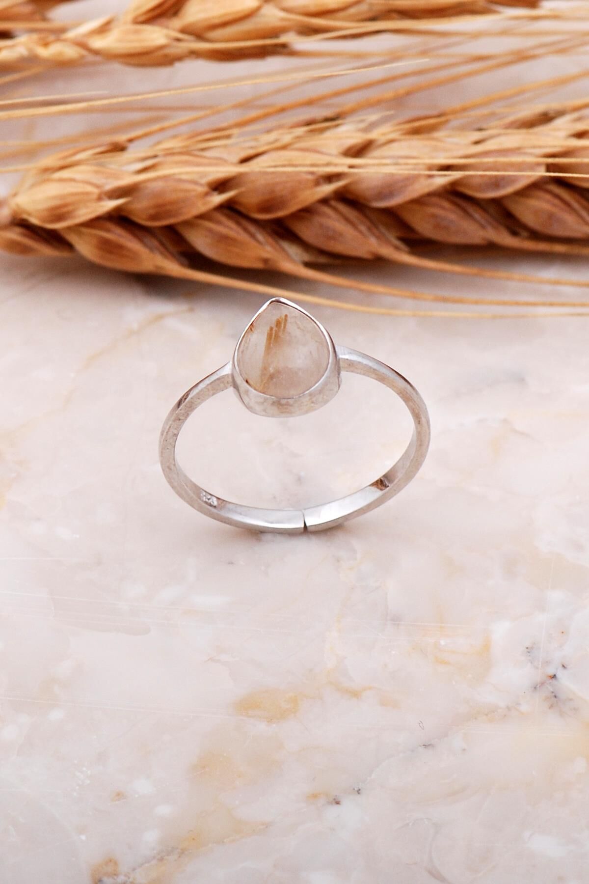 Sarı Rutil Kuvars Taşlı Damla Rodyumlu Gümüş Yüzük 3679