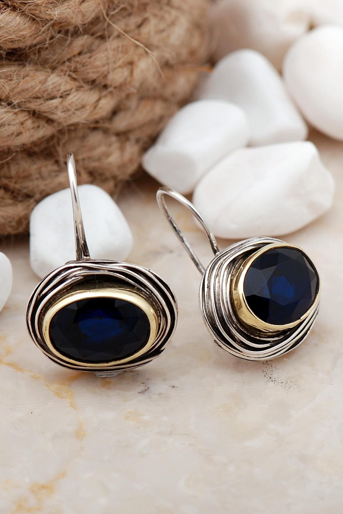 Safir Taşlı Tel Sarma Elişi Gümüş Küpe 5604