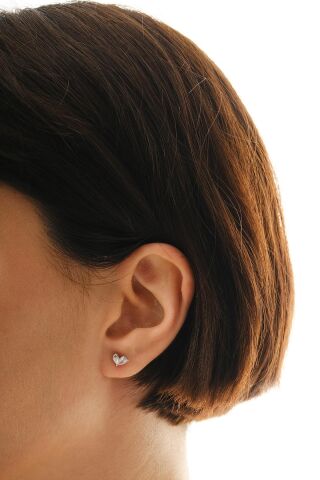 Taşlı Kalp Rodyumlu Mini Gümüş Küpe 7390