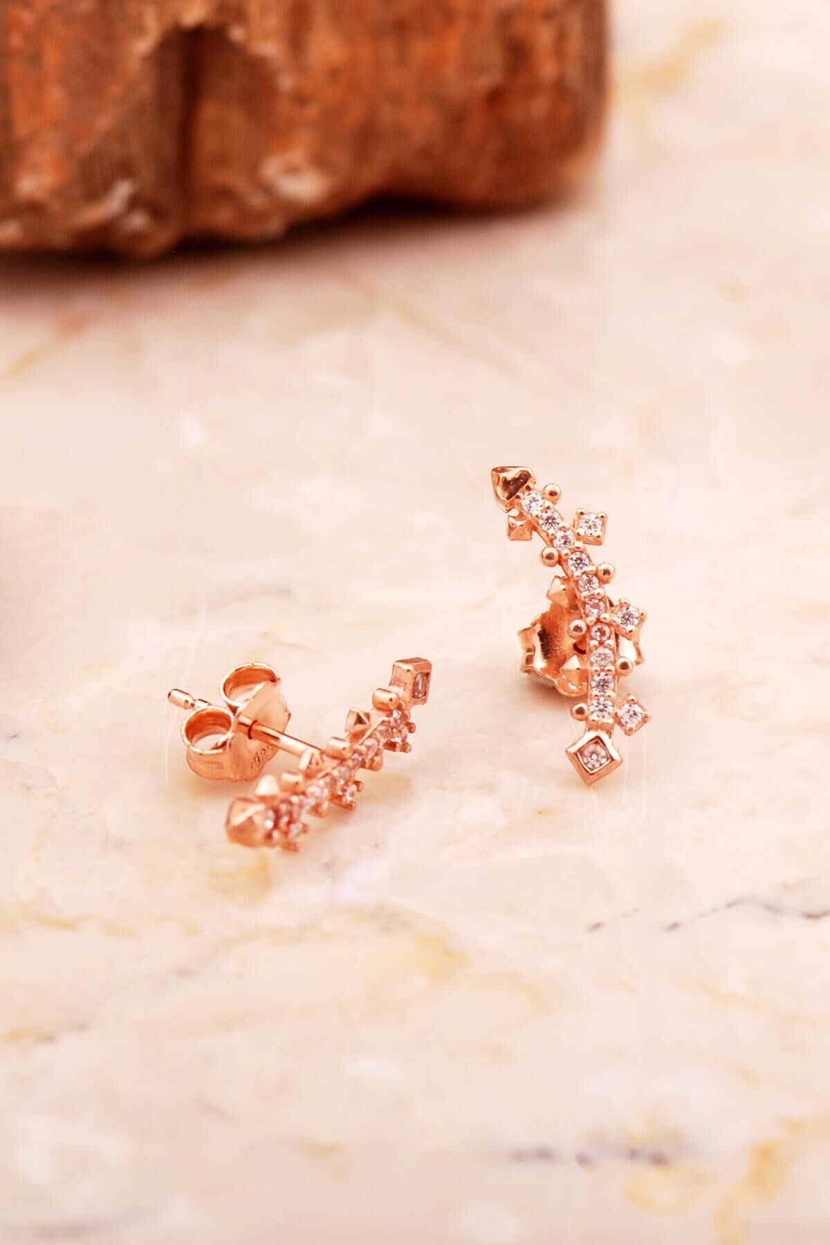 Ritim Mini Rose Gümüş Küpe 6924