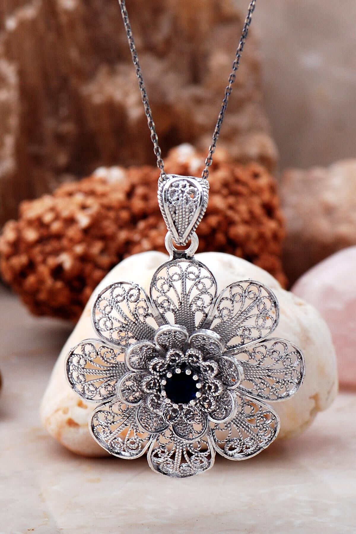 Telkari İşlemeli Papatya Gümüş Kolye 6755