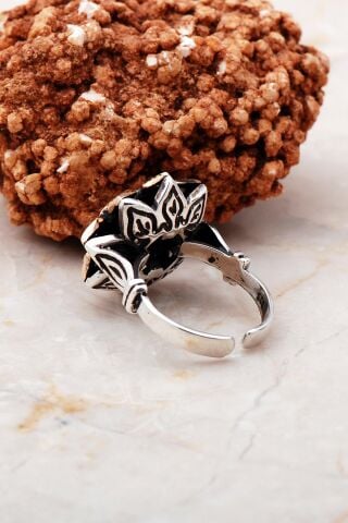 Kök Zümrüt Taşlı Güneş Modeli Elişi Gümüş Yüzük 3164