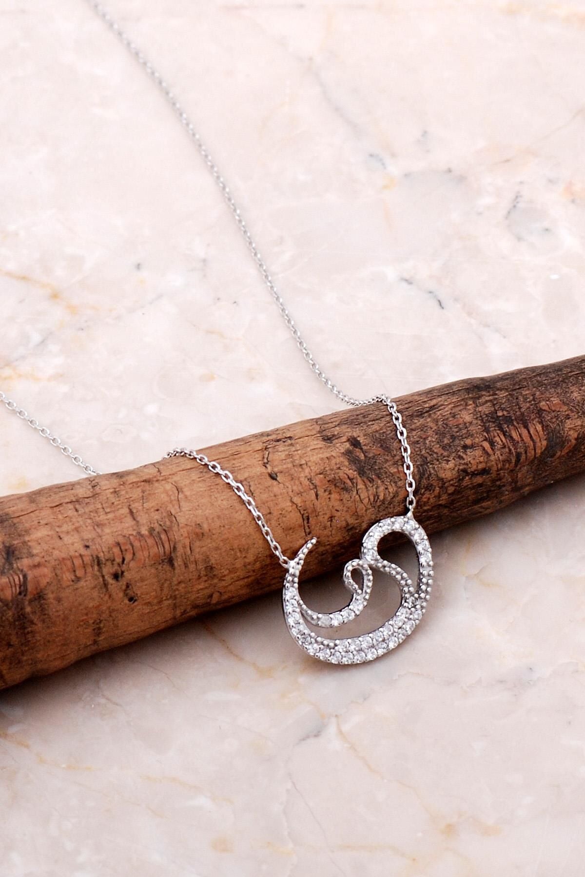 Vav Harfli Gümüş Kolye 6959