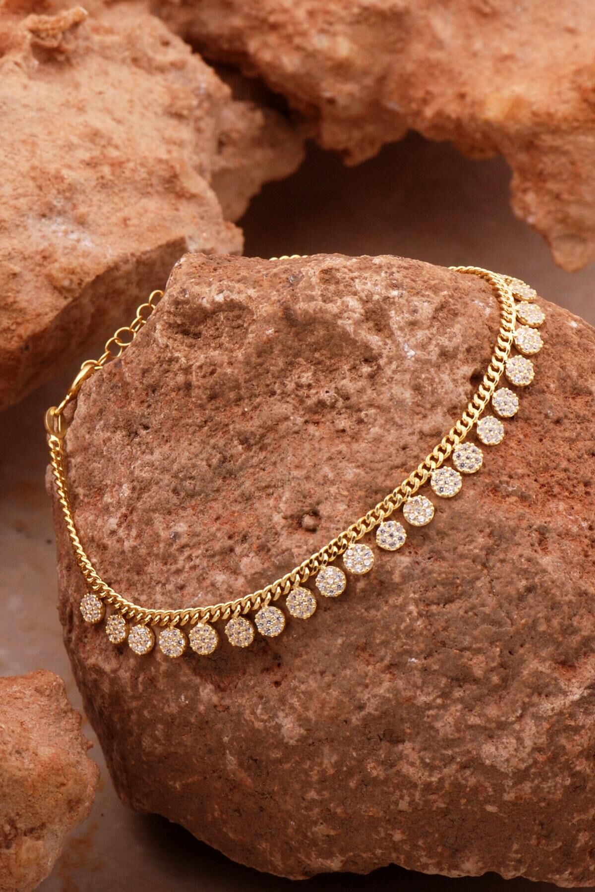 Gurmet Sıra Taşlı Altın Kaplama Gümüş Bileklik 4368