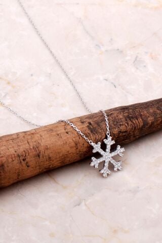 Kar Tanesi Gümüş Kolye 6971