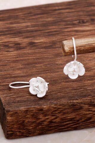 Çiçek Tasarım Gümüş Küpe 4655