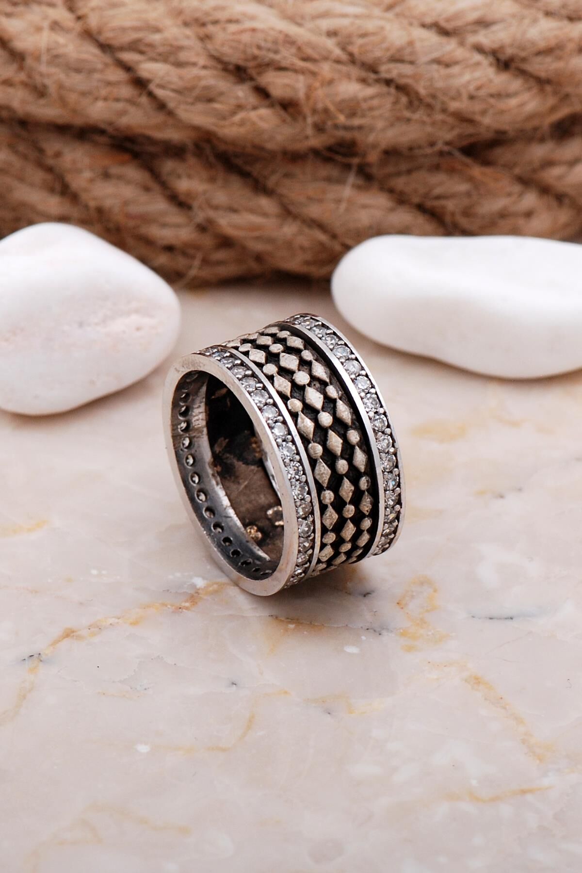 Tasarım Elişi Taşlı Gümüş Kadın Alyans 05