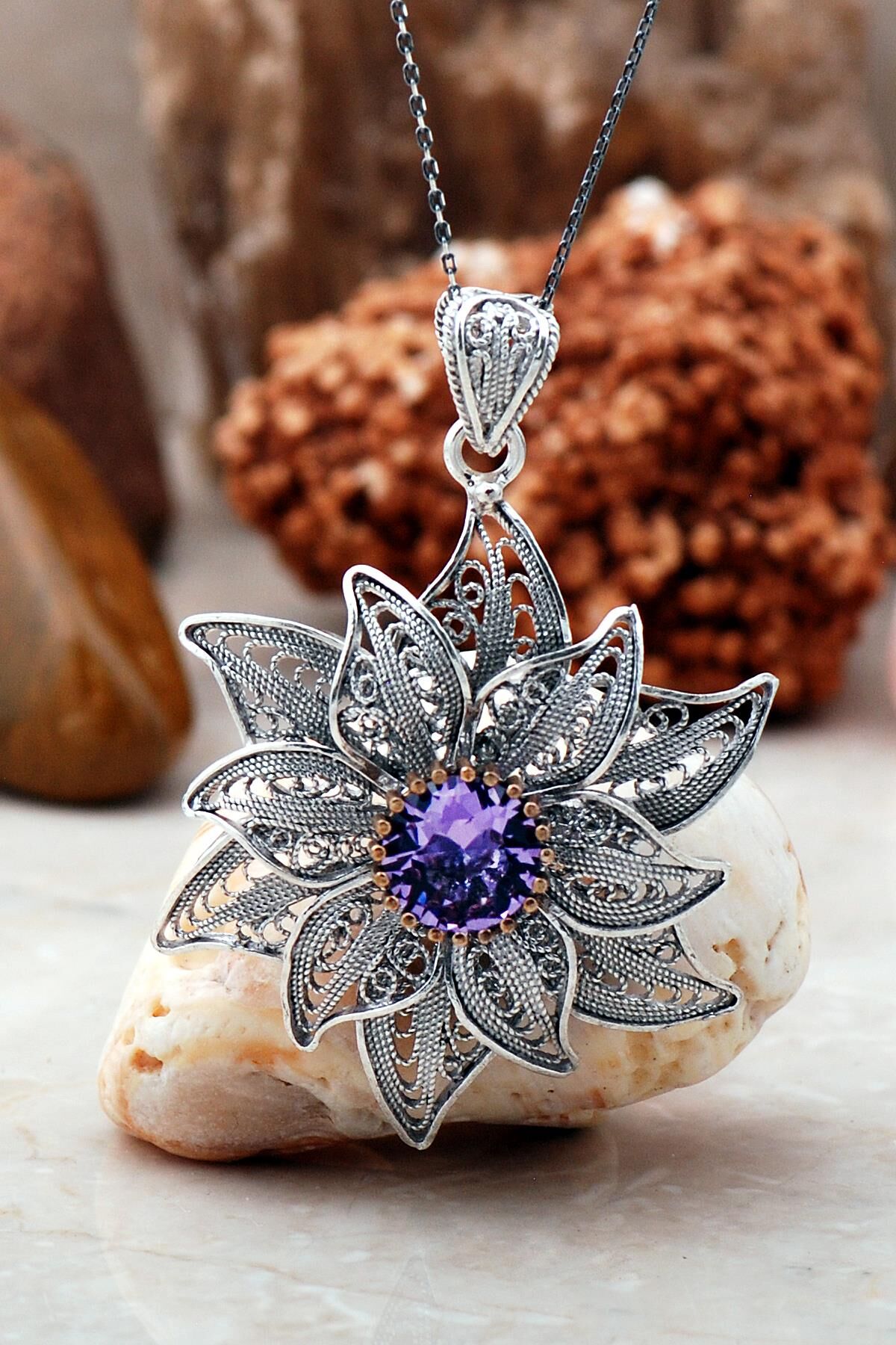 Telkari İşlemeli Quartz Taşlı Tasarım Gümüş Kolye 3886