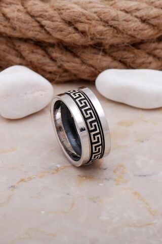 Tasarım Elişi Gümüş Erkek Alyans 08