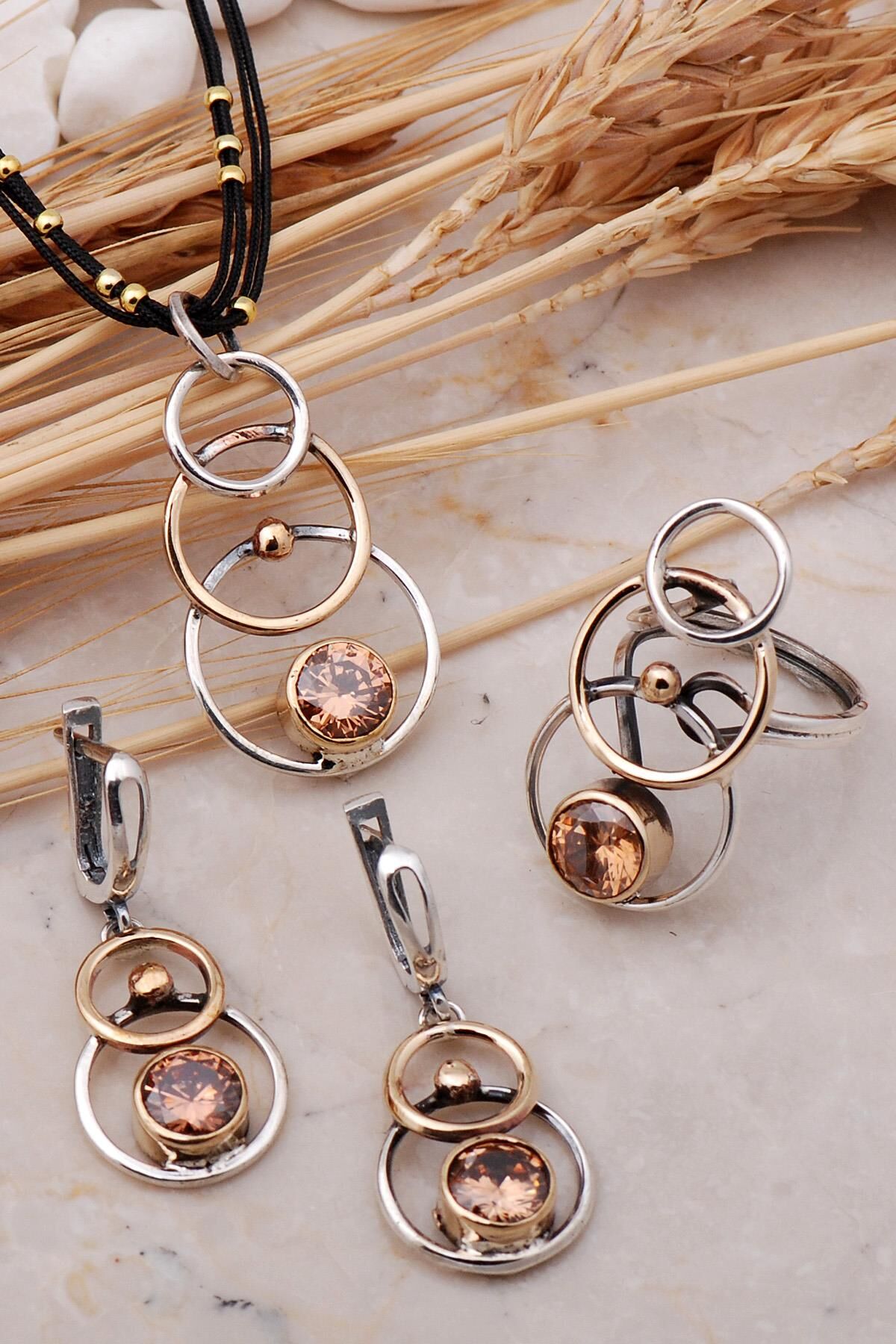 Topaz Taşlı Tasarım Elişi Gümüş Set 2445