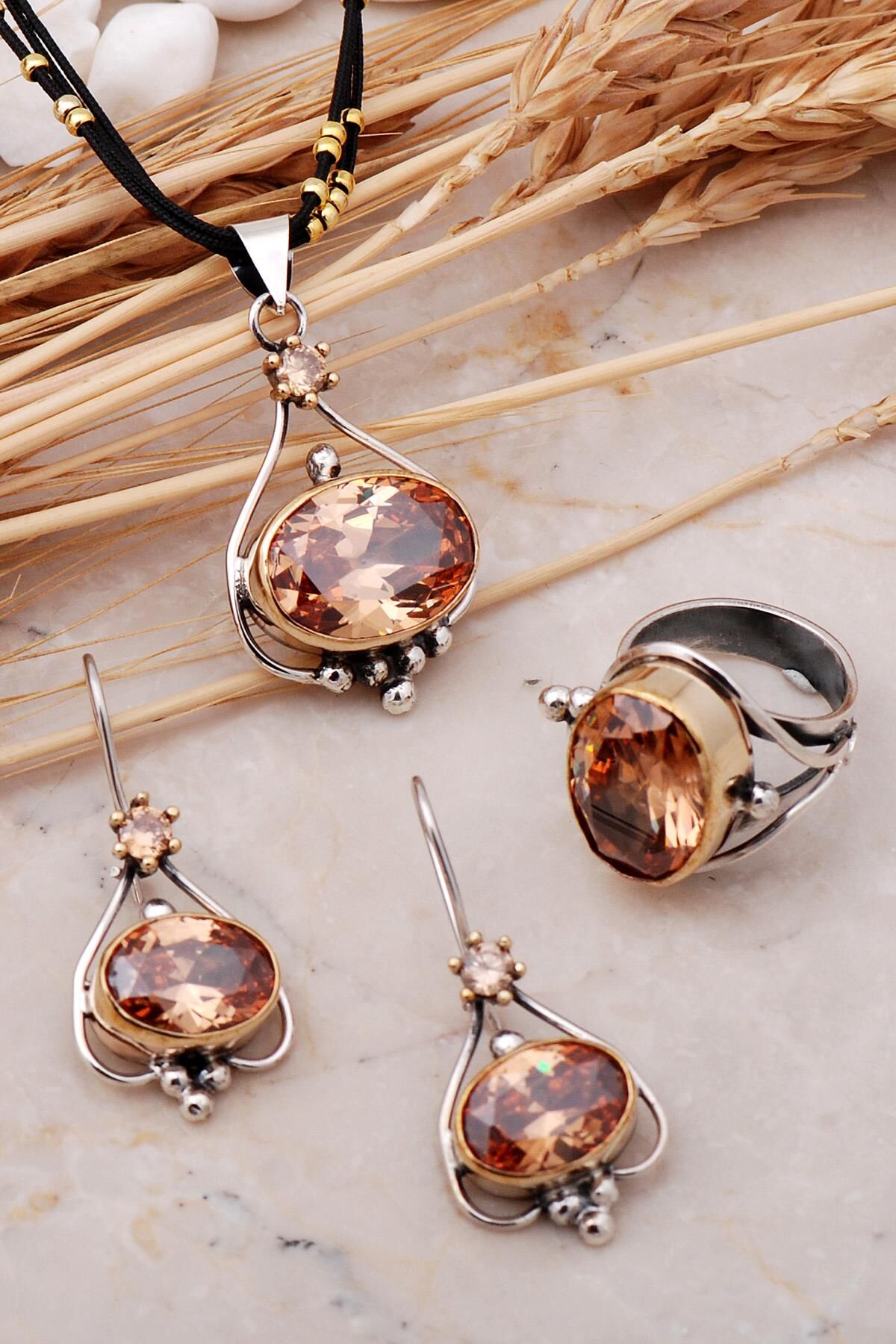 Topaz Taşlı Elişi Tasarım Gümüşl Set 2446